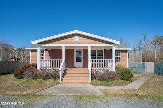 4710 Bluewater St SE, Southport, NC 28461