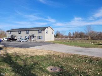 148 E Center Dr, Mooresville, IN 46158