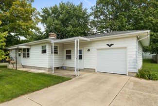 1204 5th Ave, Belvidere, IL 61008
