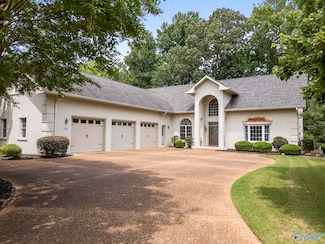 141 River Walk Trail, New Market, AL 35761
