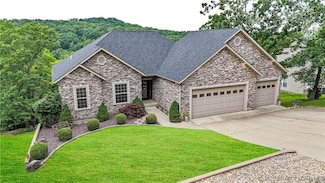 105 Lancelot Ct, Camdenton, MO 65020