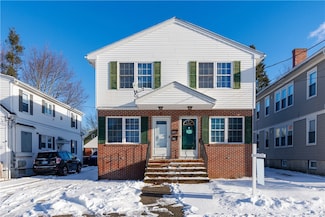 45 Hazael St, Providence, RI 02908