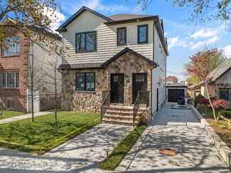 84 Canton Ave, Staten Island, NY 10312