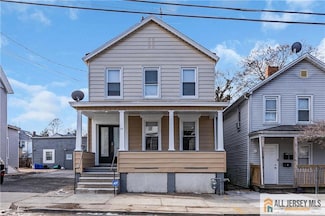 58 Baldwin St, New Brunswick, NJ 08901