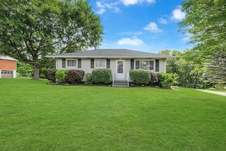 323 Highview Cir, Freedom, PA 15042