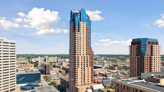 168 6th St E Unit 4004, Saint Paul, MN 55101