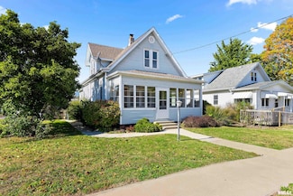 217 N Davenport St, Metamora, IL 61548