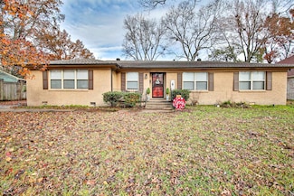 607 W Barton Ave, West Memphis, AR 72301