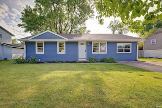 3231 N Kingsley Dr, Bloomington, IN 47404