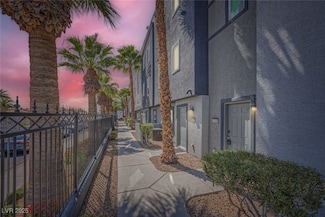 9050 W Tropicana Ave Unit 1015, Las Vegas, NV 89147