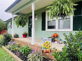 155 Old Airport Rd, Statesville, NC 28677