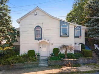 27 Chestnut St, Canonsburg, PA 15317