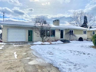 2726 Norfolk Rd SE, Grand Rapids, MI 49506