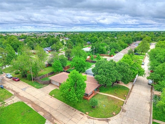 2429 Barclay Rd, Oklahoma City, OK 73120