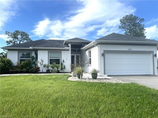 1970 22nd Ave NE, Naples, FL 34120