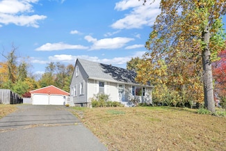 21 King Ct, Enfield, CT 06082