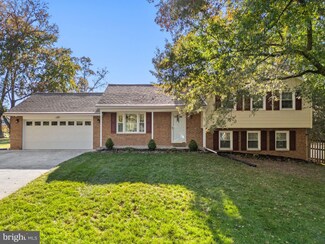 8905 Anita Ct, Manassas, VA 20110