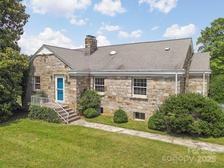 112 Bleynat St NE, Valdese, NC 28690