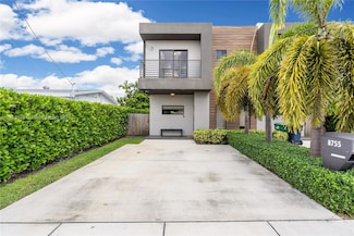8755 SW 34th St Unit 2, Miami, FL 33165