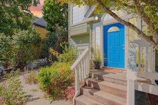 918 3rd St Unit A, Santa Cruz, CA 95060