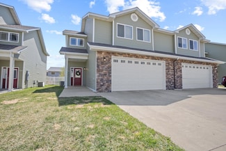 2344 14th St NW, Minot, ND 58703