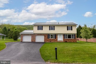 2454 Jalice Cir, State College, PA 16801