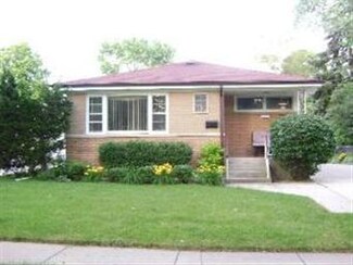 617 Catalpa Ave, Itasca, IL 60143