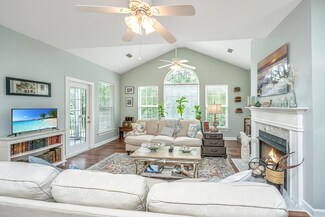 1672 Camfield Ln, Mount Pleasant, SC 29466