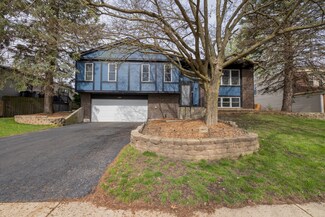 480 Falcon Ridge Way, Bolingbrook, IL 60440
