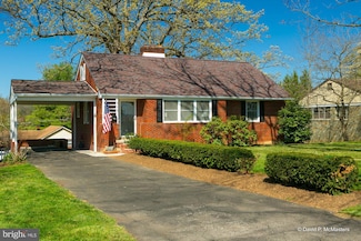 313 Jefferson Ave, Charles Town, WV 25414