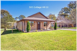 300 Cottage Hill Ct, Seneca, SC 29678