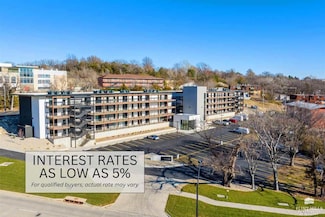 1700 N Manhattan Ave Unit 204, Manhattan, KS 66502