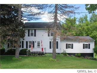 2639 Erie Dr, Weedsport, NY 13166