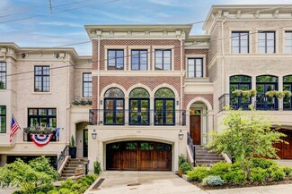 339 Oregon St, Cincinnati, OH 45202