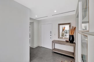 5660 Collins Ave Unit 21C, Miami Beach, FL 33140