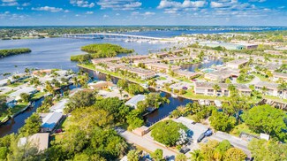 2475 SW Hideaway Ln, Stuart, FL 34994
