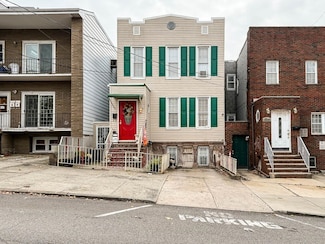 125 Poplar St, Jersey City, NJ 07307