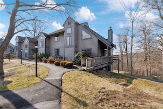 4502 Swiss Mountain Dr, Champion, PA 15622