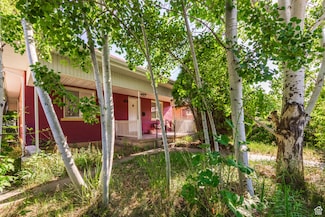 1240 W Indiana Ave, Salt Lake City, UT 84104