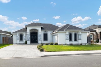 509 W Smith Dr, Pharr, TX 78577