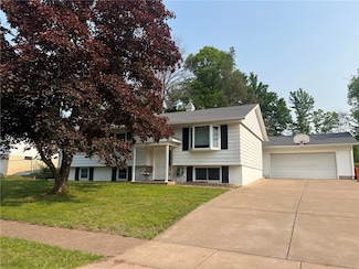 2912 Solem Ln, Eau Claire, WI 54703