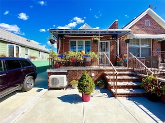 1809 W 3rd St, Brooklyn, NY 11223