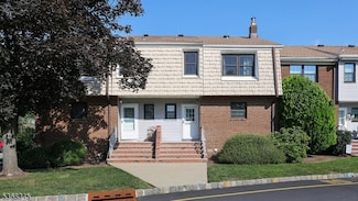1702 Regents Ct, Hillsborough, NJ 08844