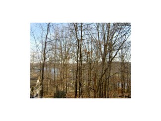 77 Ontario Trail, Malvern, OH 44644