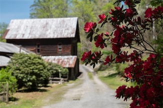 318 Elkin Creek Mill Rd, Elkin, NC 28621
