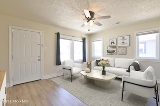 2434 24th St, Lubbock, TX 79411