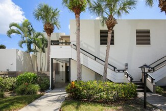702 Oakview Dr, Bradenton, FL 34210