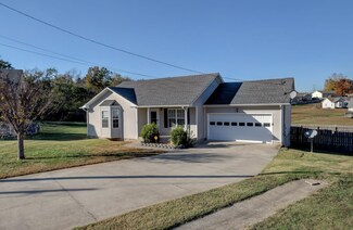 200 Jumpers Pass, Oak Grove, KY 42262