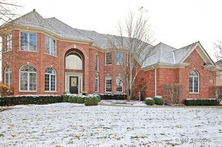 691 Ashton Ln, South Elgin, IL 60177