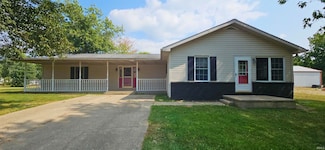 9374 Jackson St, Keensburg, IL 62852